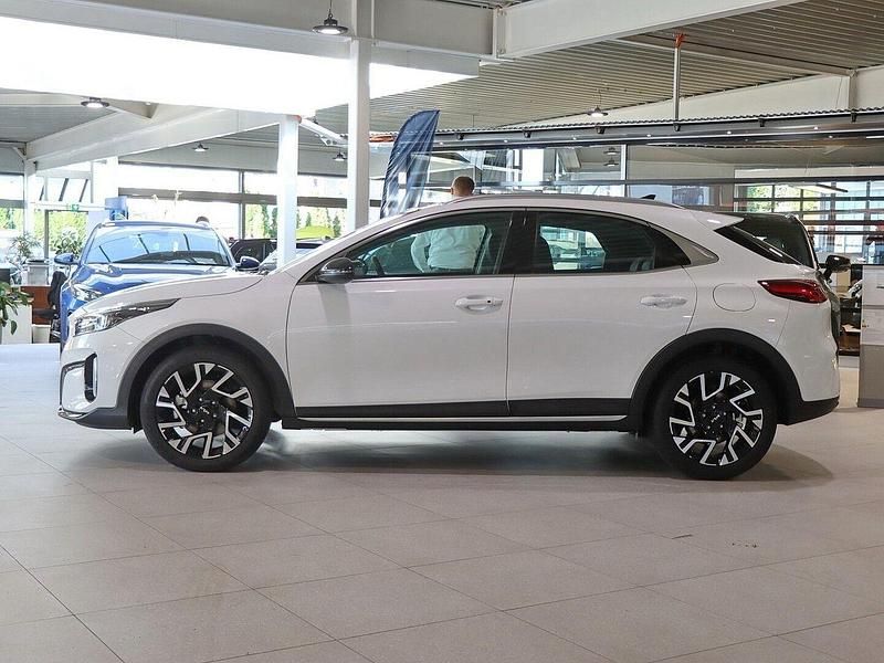 Gebraucht Kia XCeed Spirit 140 PS (102 kW) 2025 Deluxeweiss metallic SUV
