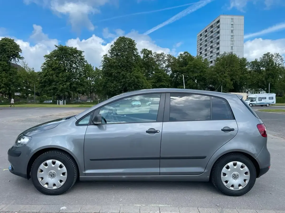 Gebraucht VW Golf Plus 102 PS (75 kW) 2007 Grau Van / Kleinbus