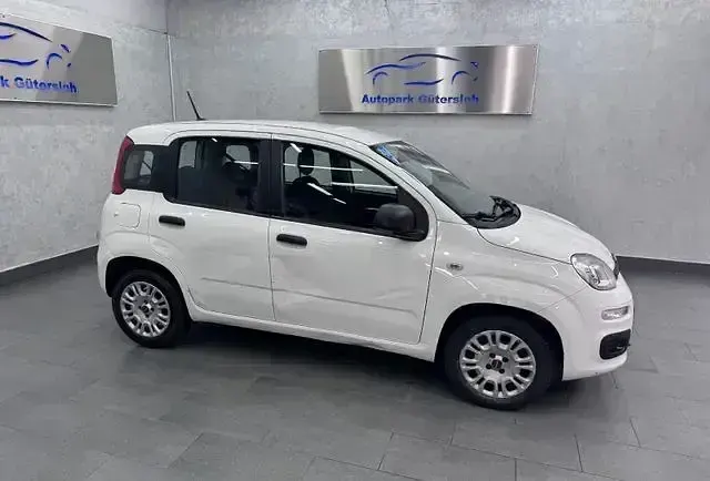 Gebraucht Fiat Panda 69 PS (50 kW) 2020 Weiß Kleinwagen