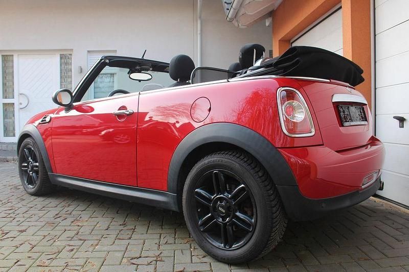 Gebraucht Mini One Cabriolet 98 PS (72 kW) 2015 Rot Cabrio