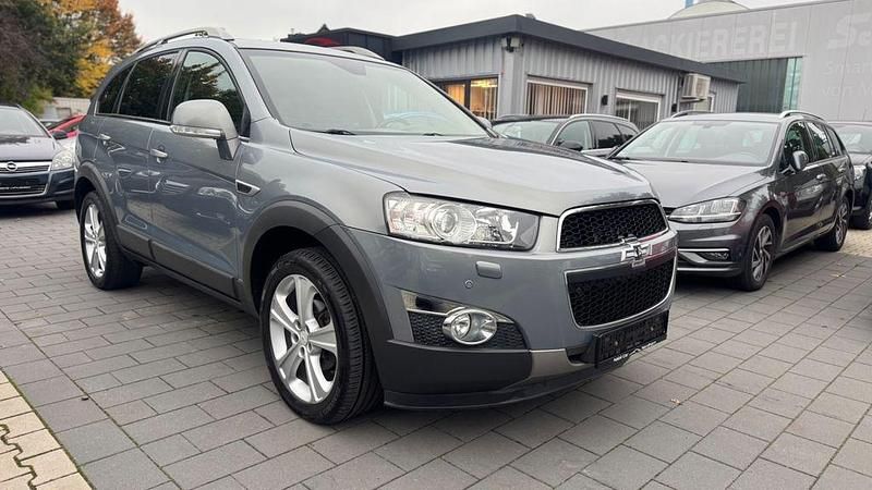 Gebraucht Chevrolet Captiva LTZ 184 PS (135 kW) 2013 Grau SUV