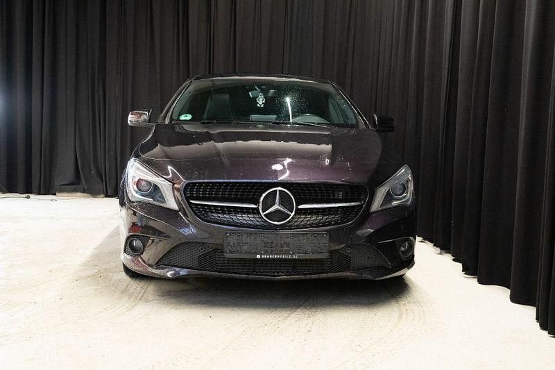 Gebraucht Mercedes CLA220 177 PS (130 kW) 2015 Limousine