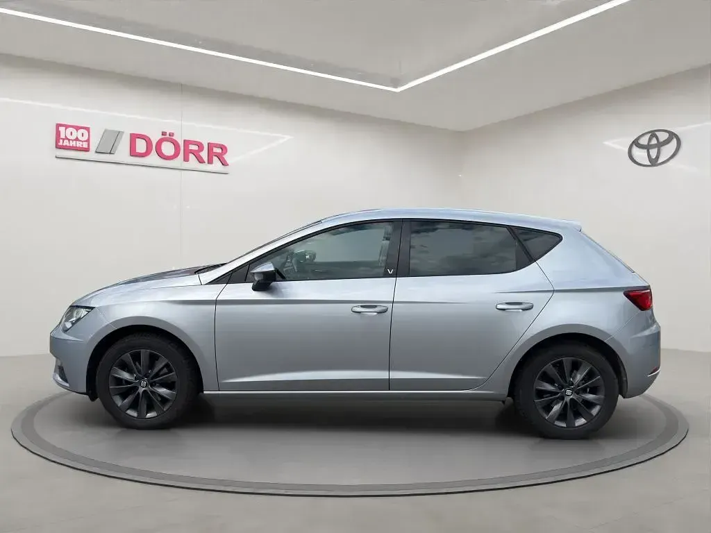 Gebraucht Seat Leon Style 131 PS (96 kW) 2019 Silber Limousine