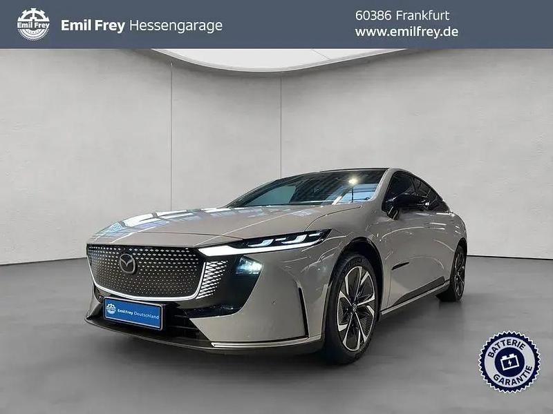 Grau Gebraucht 2025 Mazda 6e Takumi-Line Limousine | 39.950 € (Superpreis) - Bild 1/3