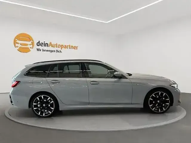 Gebraucht BMW 320 M Sport 190 PS (139 kW) 2024 Brooklyn grau Kombi