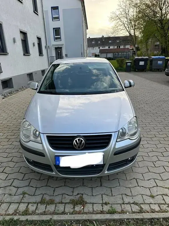 Gebraucht VW Polo Comfortline 69 PS (50 kW) 2007 Silber Kleinwagen