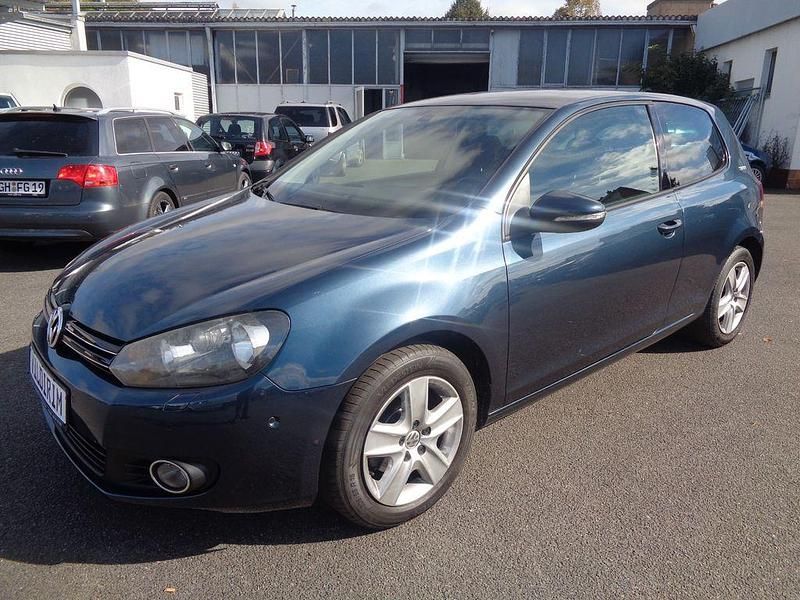 Blau Gebraucht 2011 VW Golf VI Team Kleinwagen | 5.999 € (Fairer Preis) - Bild 1/4