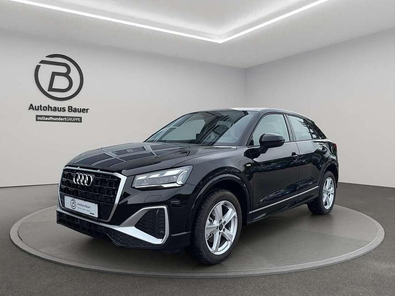 Gebraucht Audi Q2 S-Line 150 PS (110 kW) 2025 Mythosschwarz metallic SUV