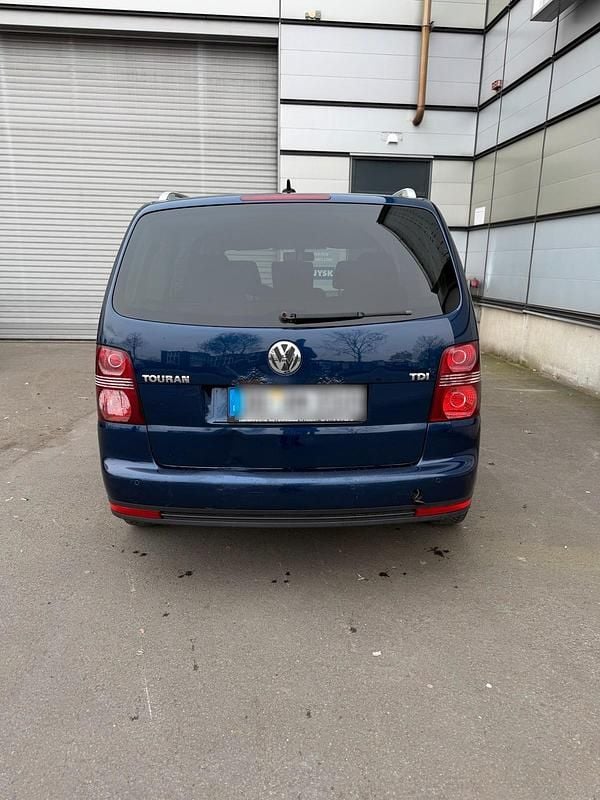 Gebraucht VW Touran 105 PS (77 kW) 2009 Blau Van / Kleinbus