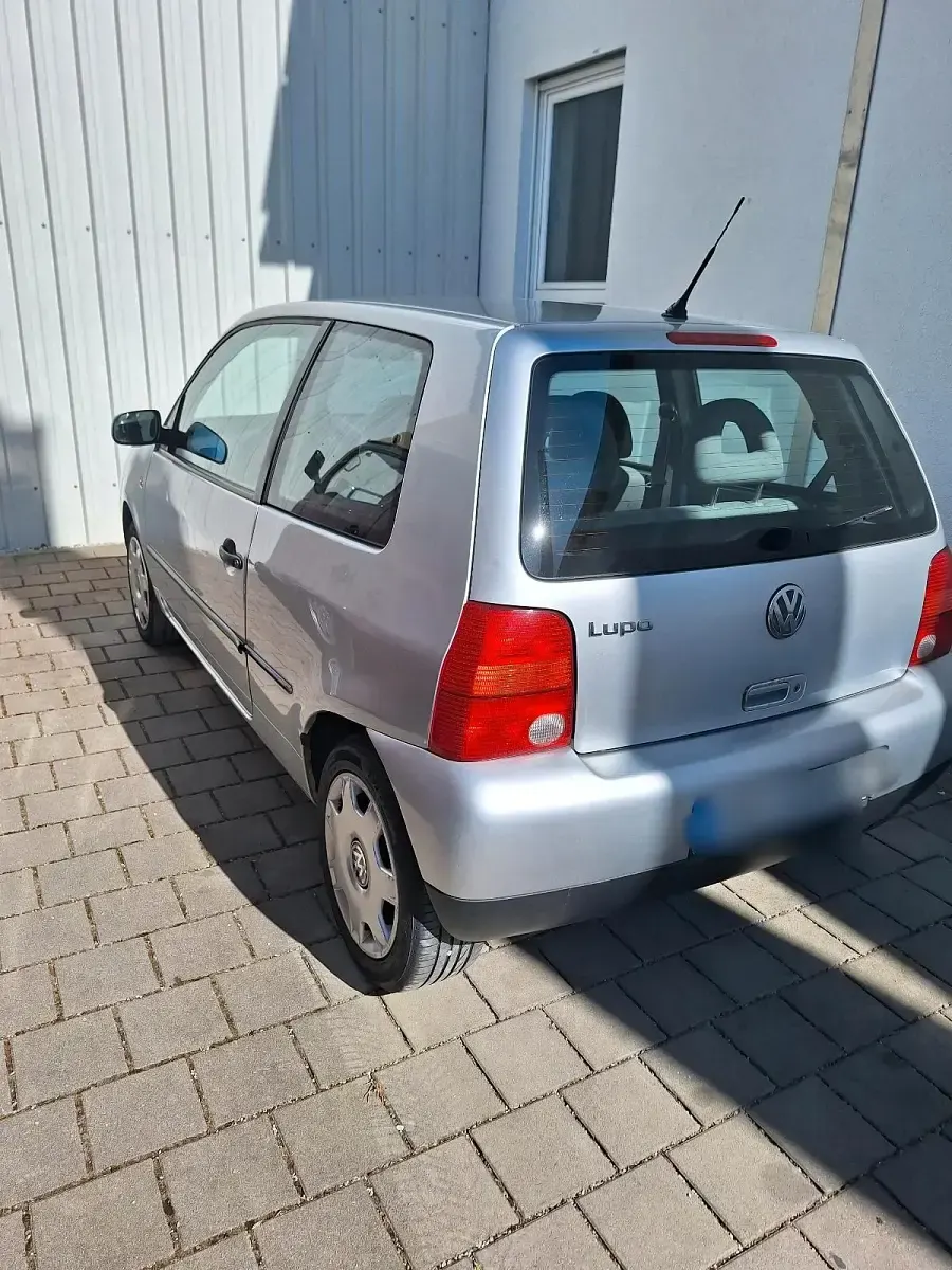 Gebraucht VW Lupo 60 PS (44 kW) 2002 Silber Kleinwagen
