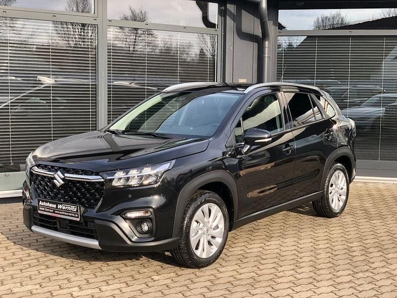 Gebraucht Suzuki SX4 S-Cross Comfort 116 PS (85 kW) 2024 Cosmic black pearl metallic SUV