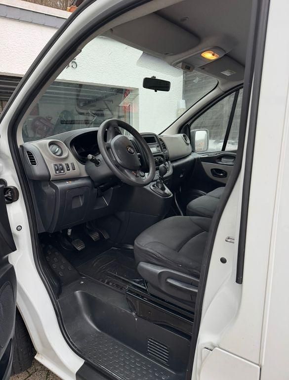 Gebraucht Renault Trafic 125 PS (91 kW) 2016 Weiß Van / Kleinbus