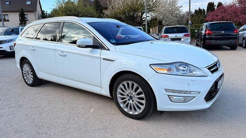 Gebraucht Ford Mondeo Titanium 140 PS (102 kW) 2013 Weiß Limousine