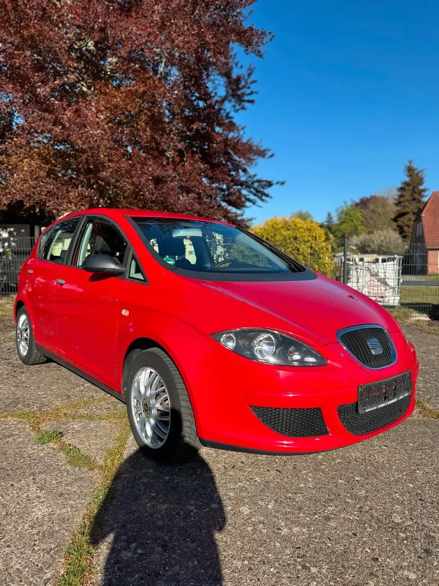 Gebraucht Seat Altea 102 PS (75 kW) 2006 Rot Van / Kleinbus