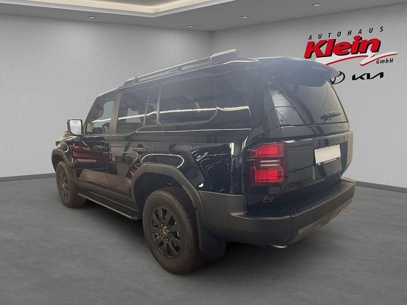 Neu Toyota Land Cruiser 205 PS (150 kW) 2026 Schwarz SUV