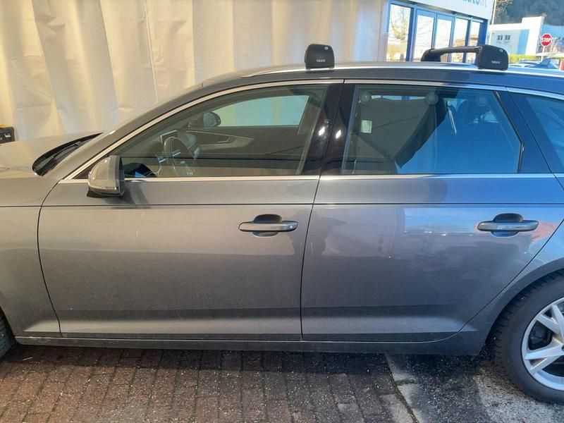 Gebraucht Audi A4 Sport 150 PS (110 kW) 2017 Grau Kombi