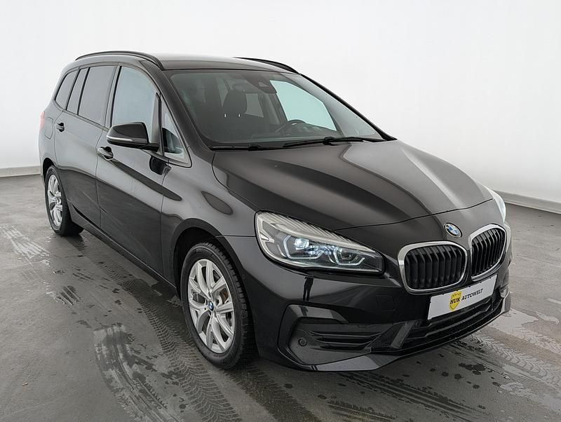 Gebraucht BMW 218 Advantage 150 PS (110 kW) 2019 Schwarz Van / Kleinbus