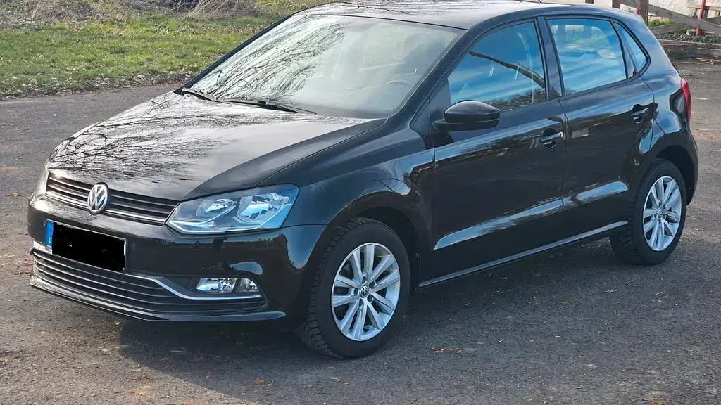 Second-hand VW Polo Comfortline 75 CP (55 kW) 2017 Negru Berlinǎ