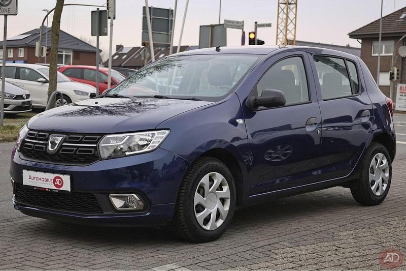 Gebraucht Dacia Sandero Essentiel 73 PS (53 kW) 2019 Blau Limousine