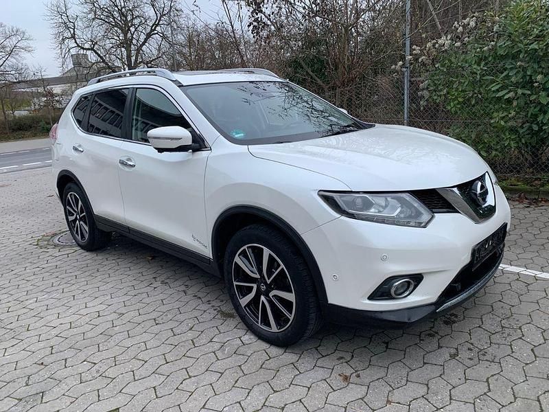 Gebraucht Nissan X-Trail Tekna 131 PS (96 kW) 2016 Weiß SUV