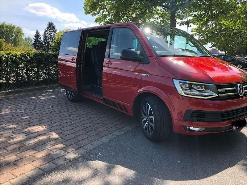 Gebraucht VW T6 Edition 204 PS (150 kW) 2016 Rot Van