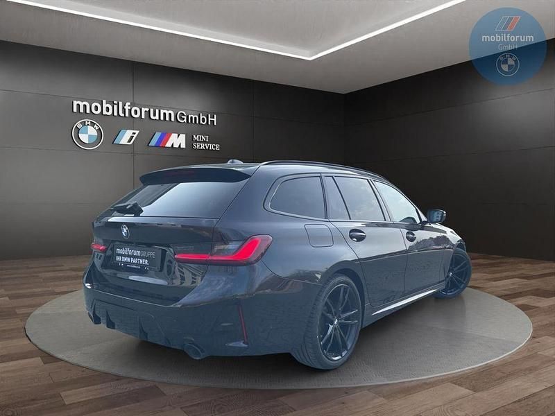 Gebraucht BMW 320 M Sport 190 PS (139 kW) 2024 Schwarz Kombi