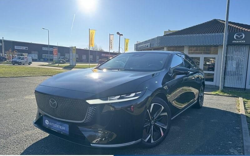 Schwarz Neu 2025 Mazda 6e Takumi-Line Limousine | 44.180 € (Fairer Preis) - Bild 1/4