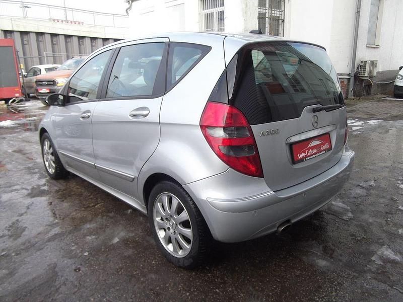Gebraucht Mercedes A200 Avantgarde 136 PS (100 kW) 2008 Silber Limousine