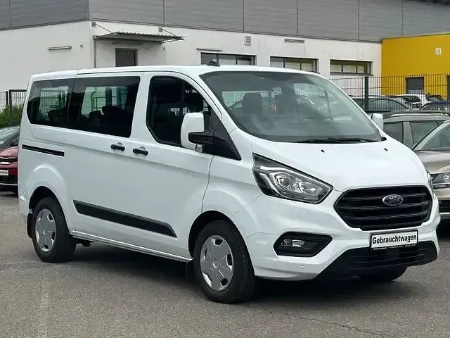 Gebraucht Ford Transit Tourneo Trend 131 PS (96 kW) 2023 Andere Kombi