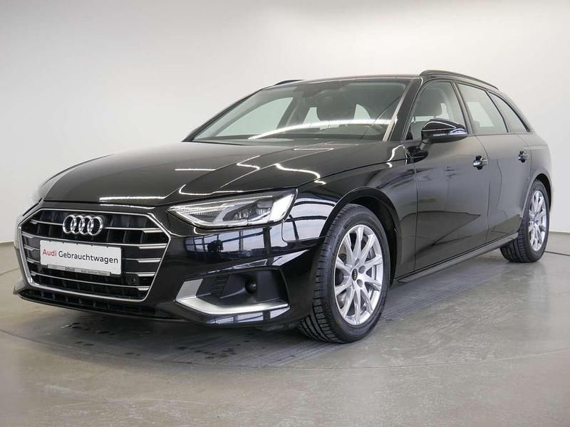 Gebraucht Audi A4 Advanced 163 PS (119 kW) 2022 Brillantschwarz Kombi