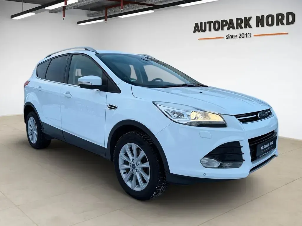 Usata Ford Kuga Titanium 179 CV (131 kW) 2017 Bianco SUV