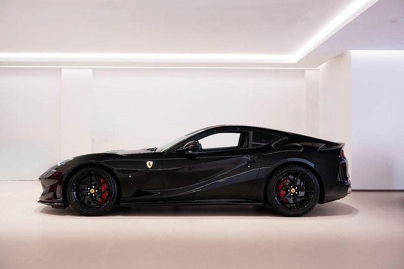 Gebraucht Ferrari 812 829 PS (609 kW) 2018 Schwarz Coupé