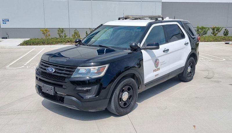 Gebraucht Ford Explorer 305 PS (224 kW) 2016 Schwarz SUV