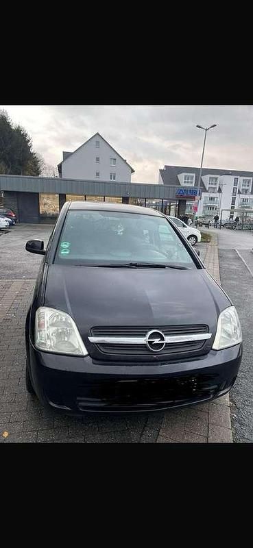 Gebraucht Opel Meriva Essentia 101 PS (74 kW) 2003 Van / Kleinbus