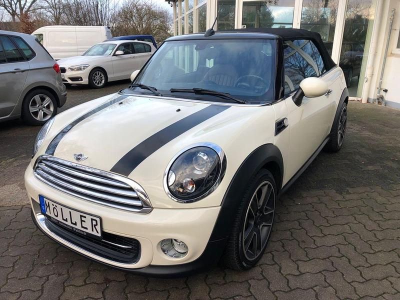 Weiß Gebraucht 2014 Mini Cooper Cabriolet Cabrio | 12.450 € (Etwas zu teuer) - Bild 1/4