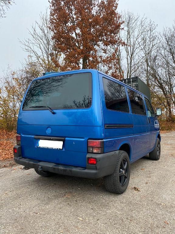 Gebraucht VW T4 102 PS (75 kW) 1999 Blau Van