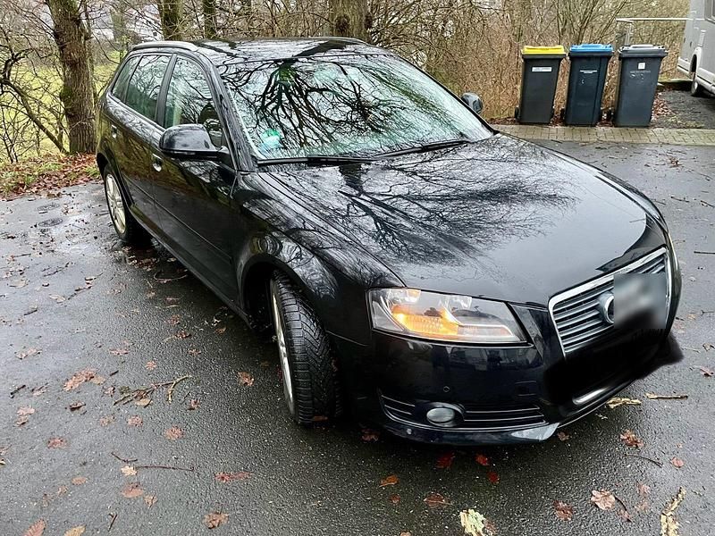 Schwarz Gebraucht 2009 Audi A3 Limousine | 6.800 € (Etwas zu teuer) - Bild 1/4