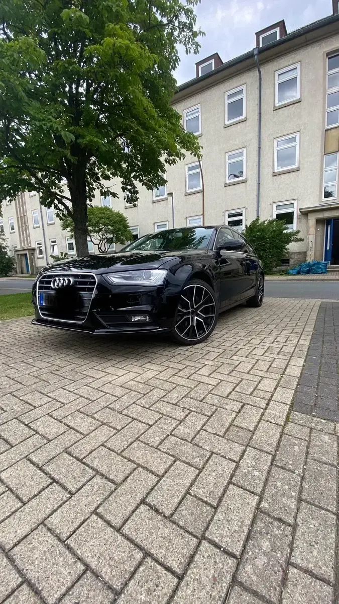 Gebraucht Audi A4 204 PS (150 kW) 2013 Schwarz Kombi