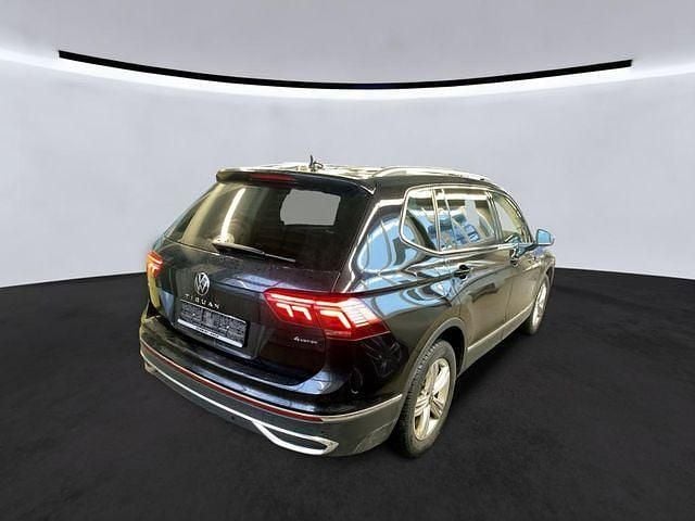 Gebraucht VW Tiguan Allspace Elegance 190 PS (139 kW) 2022 SUV