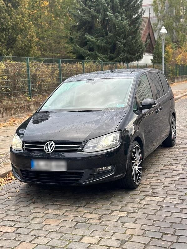 Gebraucht VW Sharan 140 PS (102 kW) 2012 Schwarz Van / Kleinbus