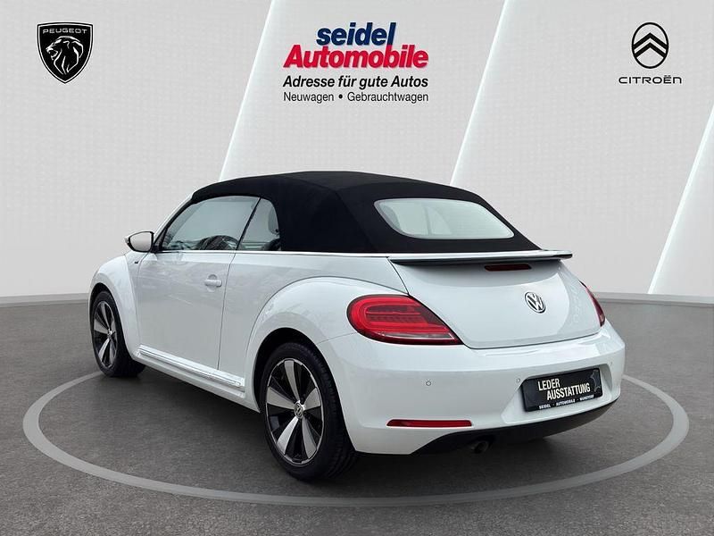Gebraucht VW Beetle Allstar 105 PS (77 kW) 2016 Weiß Kleinwagen