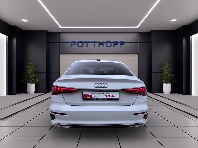 Second-hand Audi A3 Advanced 116 CP (85 kW) 2024 Alb Berlinǎ