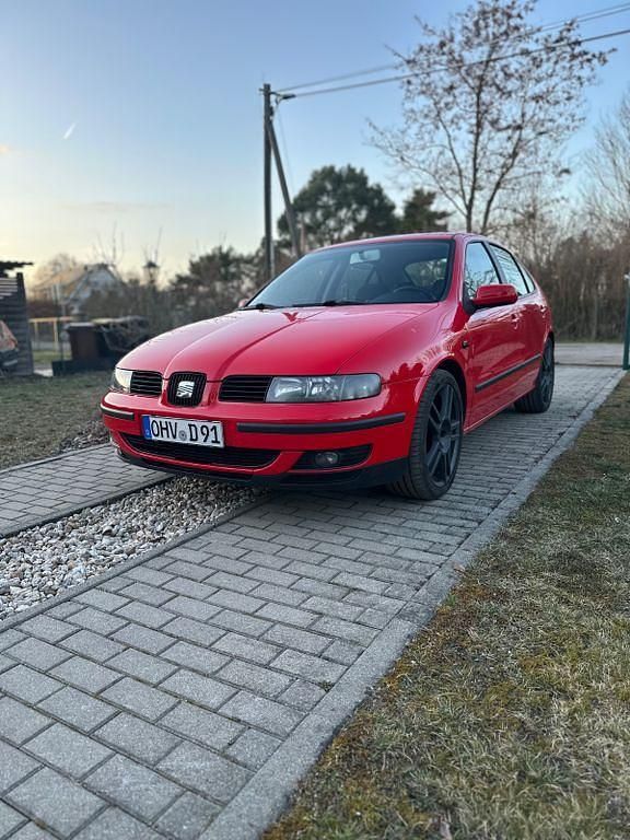 Gebraucht Seat Leon 180 PS (132 kW) 2001 Rot Kleinwagen