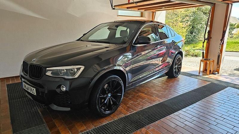 Grau Gebraucht 2015 BMW X4 M Sport SUV | 23.200 € (Fairer Preis) - Bild 1/4
