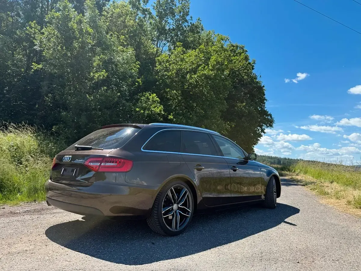 Gebraucht Audi A4 170 PS (125 kW) 2011 Braun Kombi