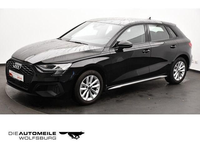 Brillantschwarz Gebraucht 2023 Audi A3 Sportback Sport Limousine | 25.990 € (Superpreis) - Bild 1/4
