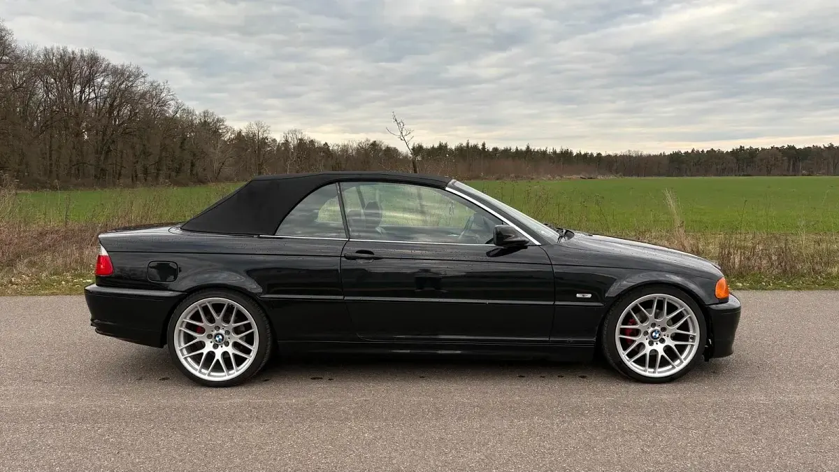 Gebraucht BMW 323 Cabriolet 170 PS (125 kW) 2000 Schwarz Cabrio