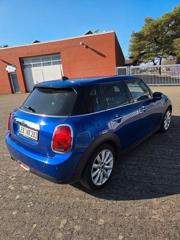 Gebraucht Mini ONE 116 PS (85 kW) 2019 Blau Kleinwagen