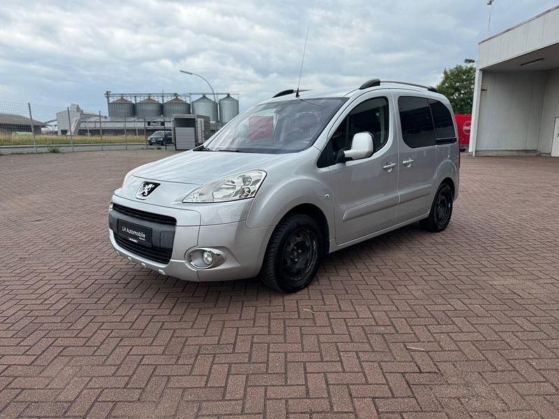 Gebraucht Peugeot Partner Tepee Premium 109 PS (80 kW) 2008 Grau Van / Kleinbus