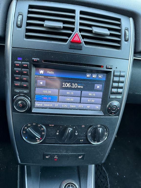 Gebraucht Mercedes B180 Edition 109 PS (80 kW) 2007 Grau Van / Kleinbus